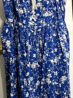torrid Royal Blue and White Floral Mini Dress